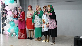 Конкурс «А ну-ка, бабушки» прошел в микрорайоне Топкинский по инициативе вице-спикера Юрия Коренева