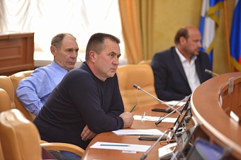 В округе № 30 депутата Алексея Колмакова в 2023 году проведено благоустройство дворов и частного сектора