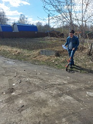 В округе №4 депутата Думы города Иркутска Евгения Савченко начались работы по благоустройству и ремонту дорог 