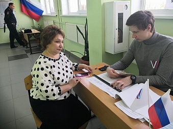 Голос за будущего Президента РФ отдали депутаты Думы города Иркутска