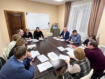 Депутаты Ленинского района обсудили благоустройство территорий своих округов на ближайшие три года 
