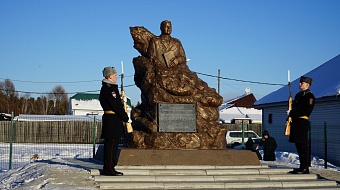 Евгений Стекачев принял участие в открытии памятника дважды Герою Советского Союза Афанасию Белобородову
